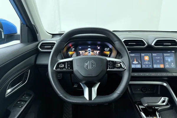 MG ZS Hybrid+ (HEV) (2025) — foto 2 van 20