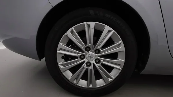Peugeot 308 SW (2021) — foto 17 van 37