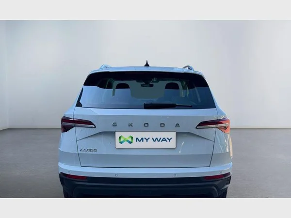 Skoda Karoq (2023) — foto 28 van 30