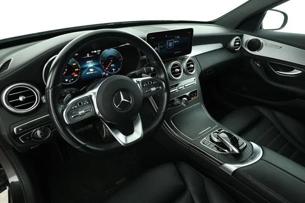 Mercedes-Benz C-Klasse (2020) — foto 2 van 16