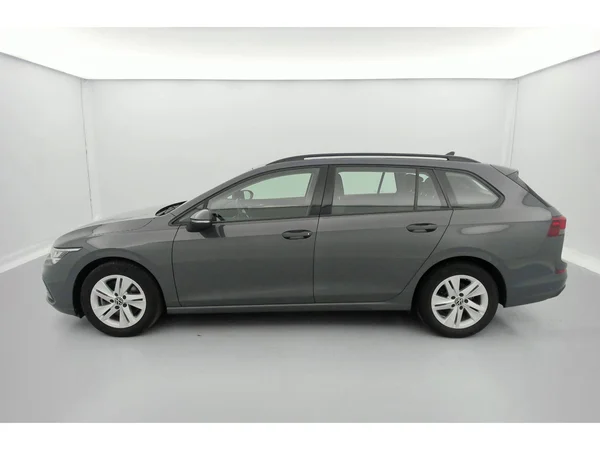 VOLKSWAGEN Golf Variant VIII (2021) — foto 32 van 36