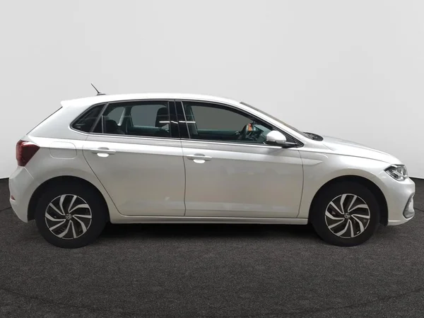 VOLKSWAGEN Polo (2024) — foto 20 van 22