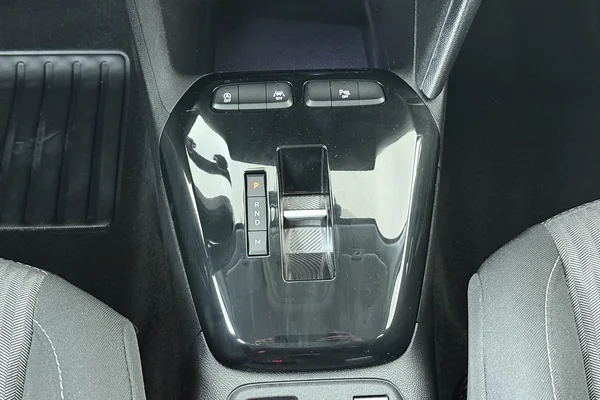 Opel Corsa (2023) — foto 4 van 16