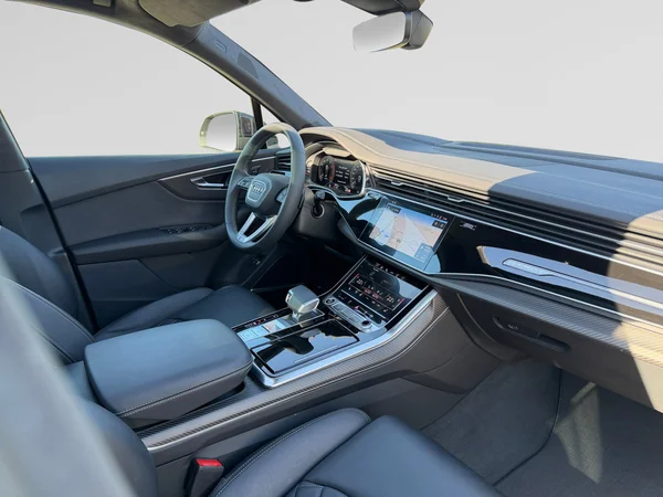 AUDI Q7 (2024) — foto 10 van 20
