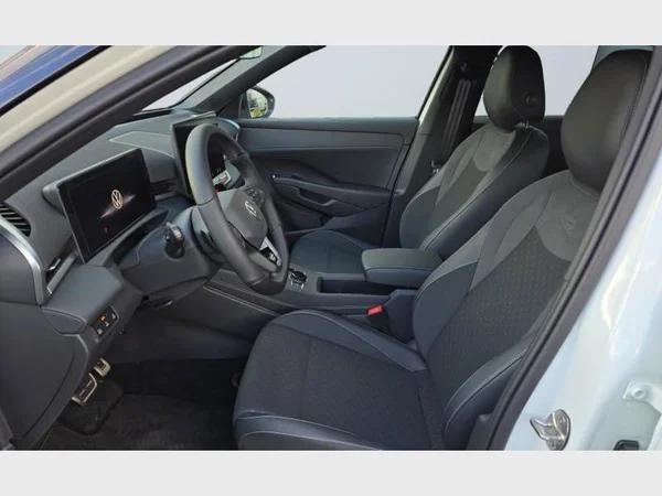 Volkswagen T-Roc (2026) — foto 2 van 31
