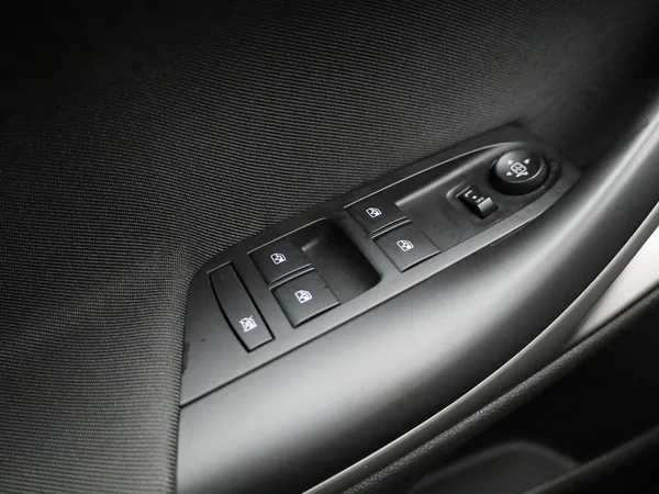 Opel Astra (2021) — foto 16 van 29