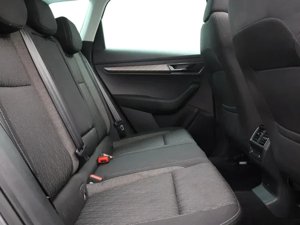 Škoda Karoq (2022) — foto 26 van 28
