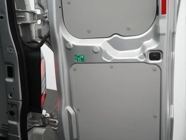 FORD Transit Custom 300L Fou Lwb Diesel (2024) — foto 26 van 47