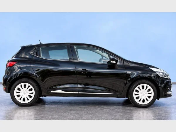 Renault Clio IV Phase II (2017) — foto 21 van 24