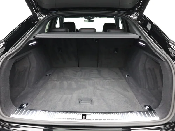 AUDI Q8 e-tron Sportback (2025) — foto 3 van 24
