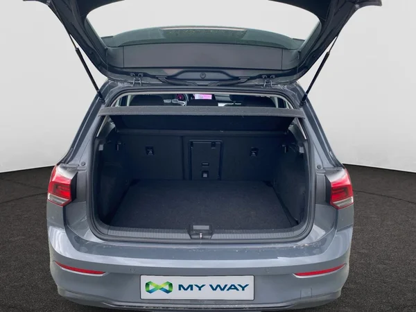VOLKSWAGEN Golf VIII (2023) — foto 7 van 8