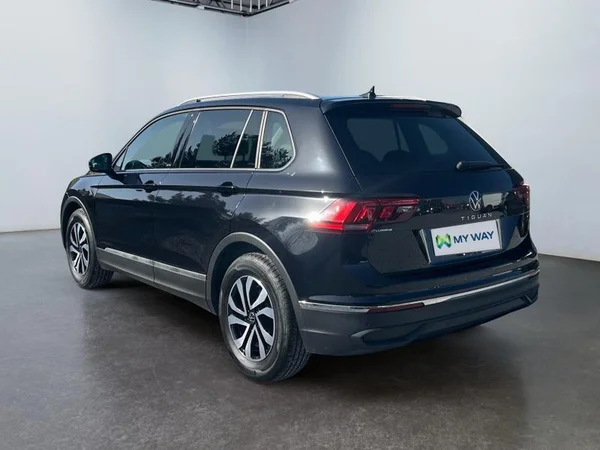 VOLKSWAGEN Tiguan Dsl (2022) — foto 23 van 31