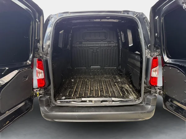 Fiat Doblò (2023) — foto 5 van 19
