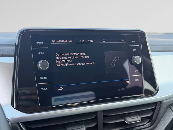 VOLKSWAGEN T-Roc (2024) — foto 5 van 19