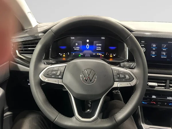 VOLKSWAGEN Polo (2026) — foto 4 van 22