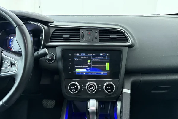 Renault Kadjar (2022) — foto 3 van 18