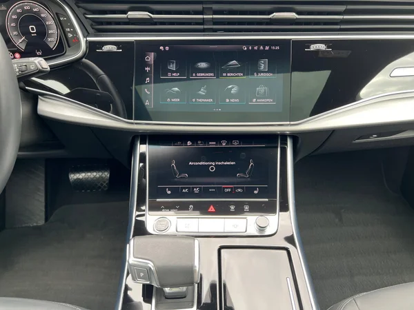 AUDI Q7 (2023) — foto 4 van 24