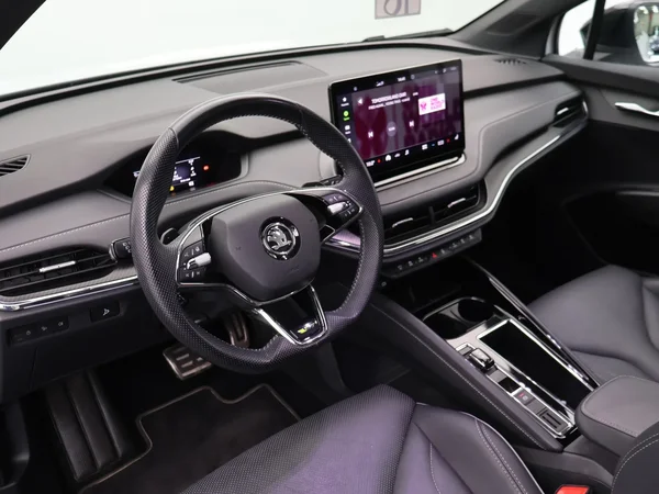 Škoda Enyaq Coupe (2022) — foto 11 van 29