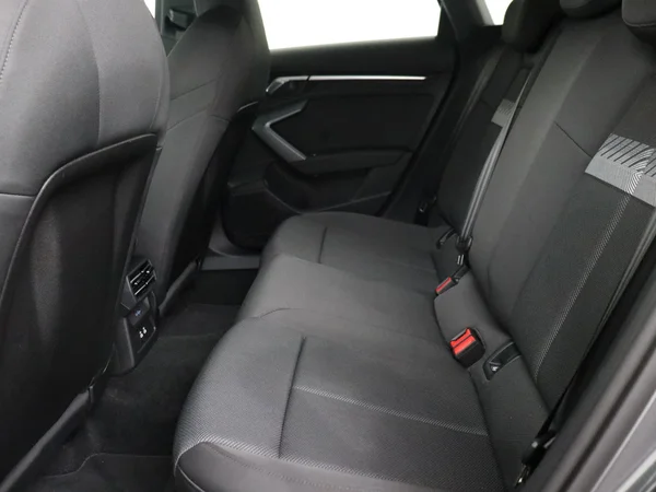 AUDI A3 Sportback (2025) — foto 4 van 18