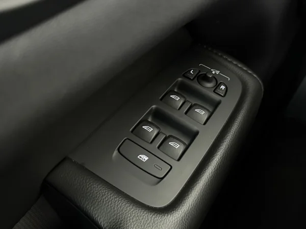 VOLVO XC60 (2022) — foto 20 van 30