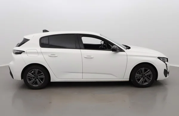 Peugeot 308 (2022) — foto 29 van 32