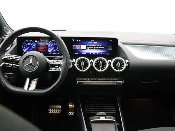 Mercedes-Benz EQA (2025) — foto 11 van 27