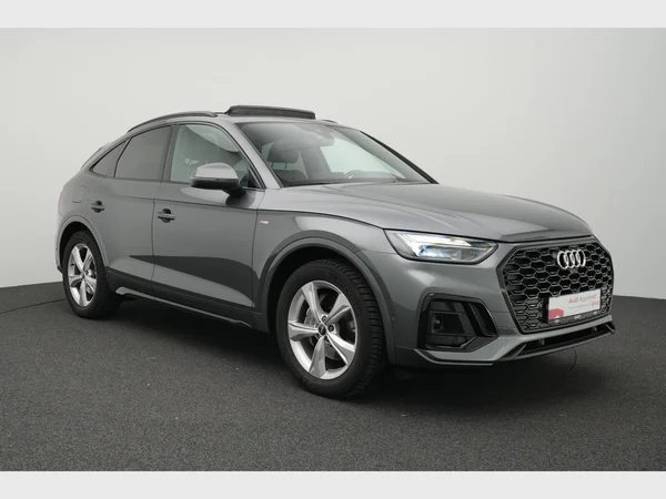 AUDI Q5 Sportback (2022) — foto 24 van 29