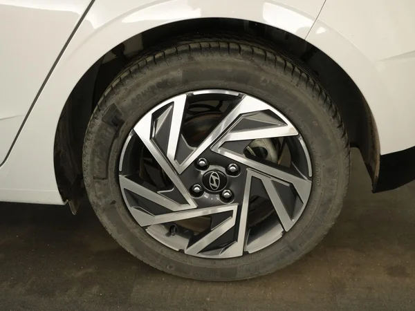 Hyundai i20 (2024) — foto 6 van 21