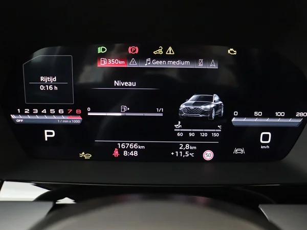 AUDI A3 Sportback (2025) — foto 5 van 18