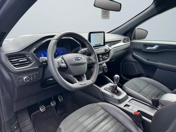 FORD Kuga (2021) — foto 31 van 31