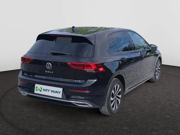 VOLKSWAGEN Golf VIII (2021) — foto 12 van 20