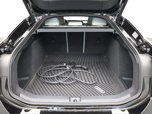 AUDI A6 Sportback e-tron (2026) — foto 2 van 23