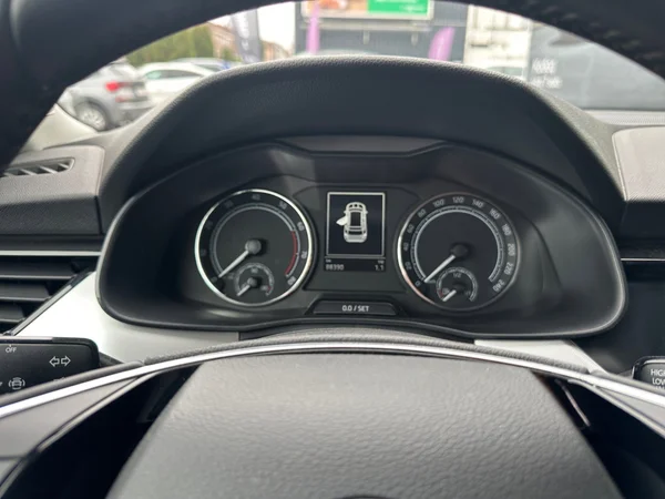 SKODA Kamiq (2021) — foto 17 van 24