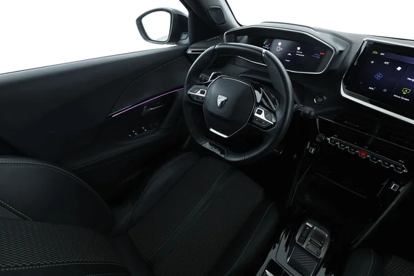 Peugeot 2008 (2008) — foto 4 van 16