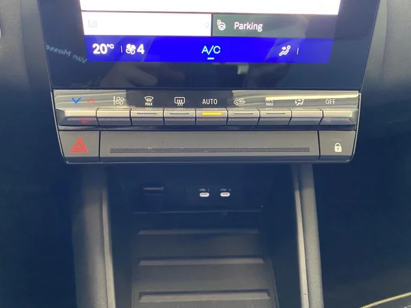 Renault Symbioz (2025) — foto 11 van 20