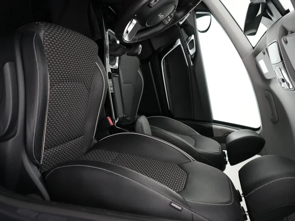 Kia XCeed (2024) — foto 3 van 22