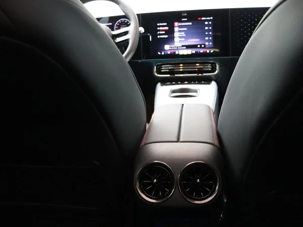 Mercedes-Benz CLA (2026) — foto 16 van 30