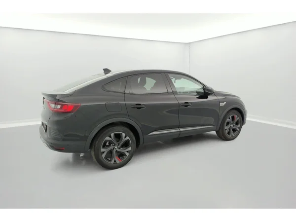RENAULT Arkana (2022) — foto 2 van 33