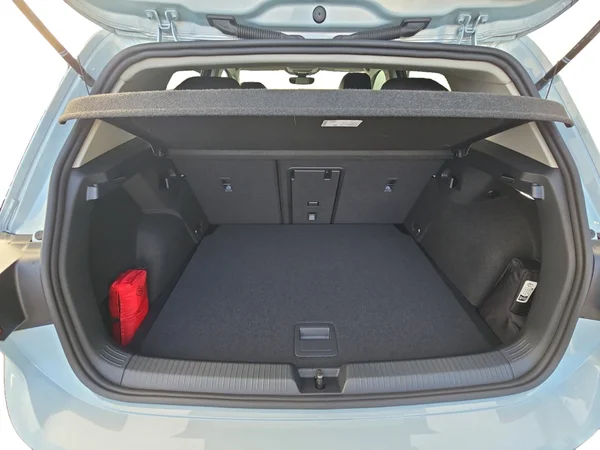 VOLKSWAGEN Golf VIII (2025) — foto 22 van 24