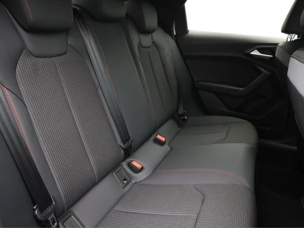 AUDI A1 Sportback (2025) — foto 19 van 19