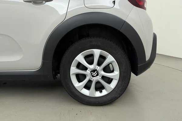 Citroen C3 (2023) — foto 16 van 19