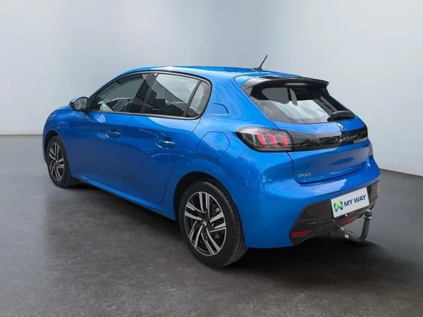 PEUGEOT 208 Dsl (2020) — foto 23 van 31