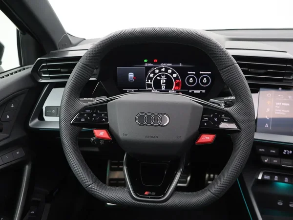 Audi RS3 (2025) — foto 4 van 31