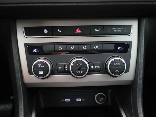 SEAT Ateca (2022) — foto 10 van 43