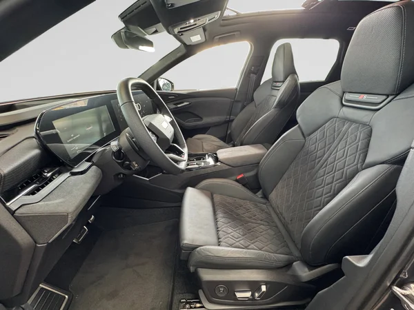 AUDI Q6 e-tron (2025) — foto 8 van 21