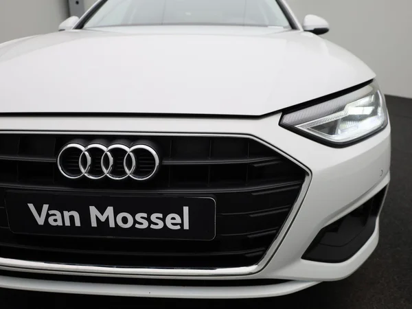 Audi A4 (2024) — foto 38 van 46