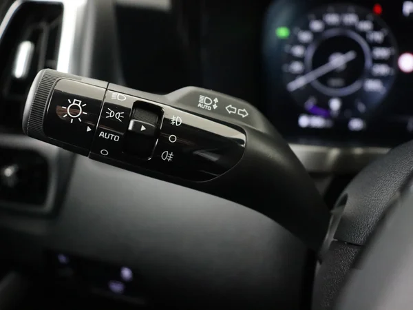 KIA Sorento (2024) — foto 16 van 31