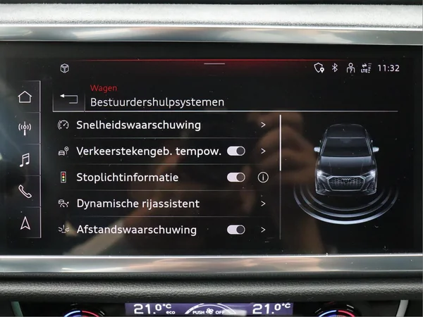 AUDI Q3 Sportback (2025) — foto 3 van 16
