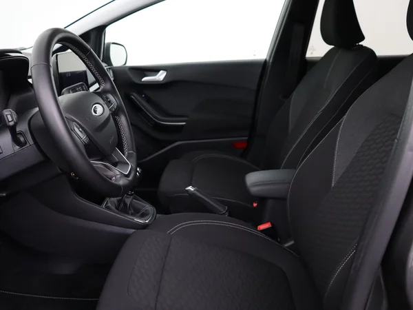 FORD Fiesta (2024) — foto 2 van 27