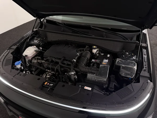 HYUNDAI Kona (2025) — foto 6 van 27
